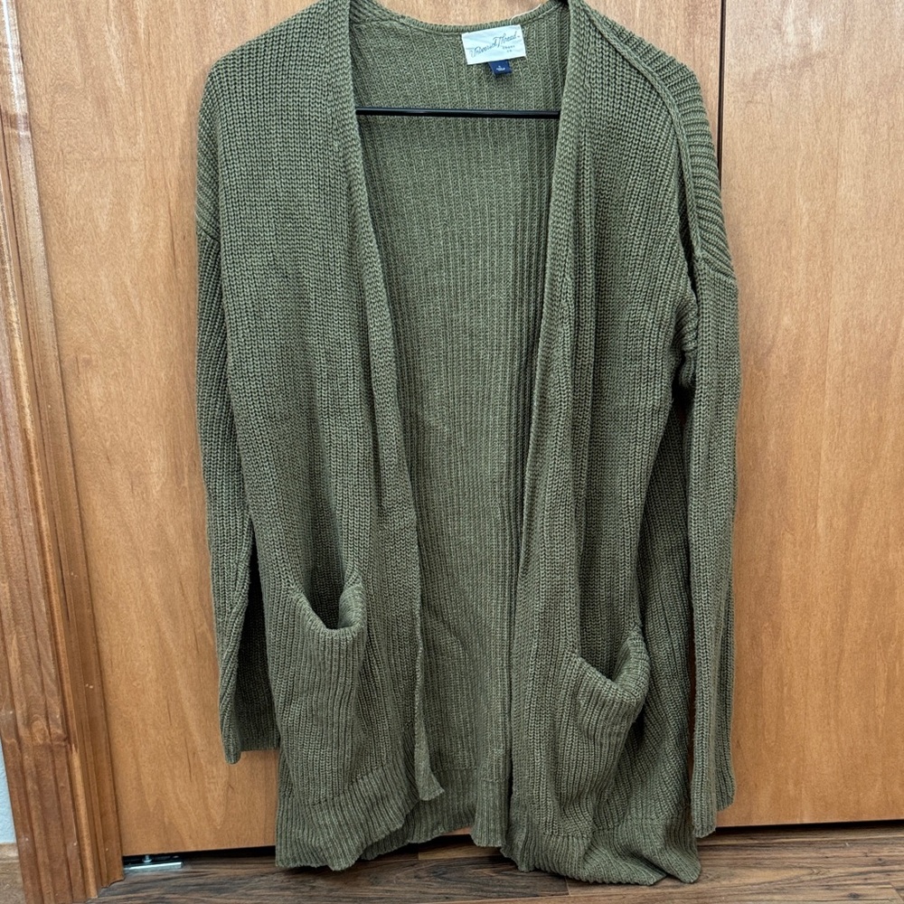 Universal Thread Olive Green Cardigan Sweater